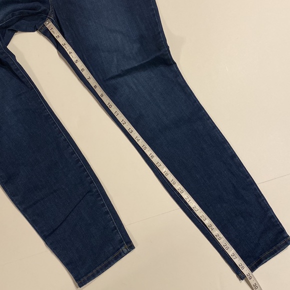 NYDJ SZ 8 Medium Wash Skinny Denim Blue Jeans New D31 - Picture 16 of 16